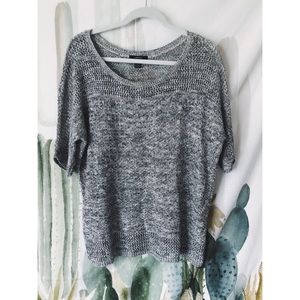 Forever 21 slouchy knit top 🖤